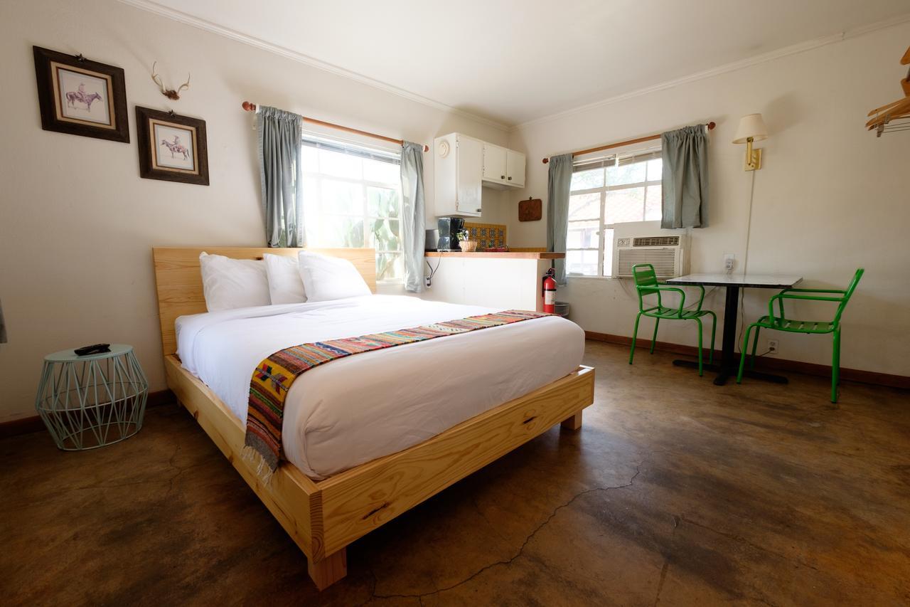 Antelope Lodge อัลไพน์ ภายนอก รูปภาพ